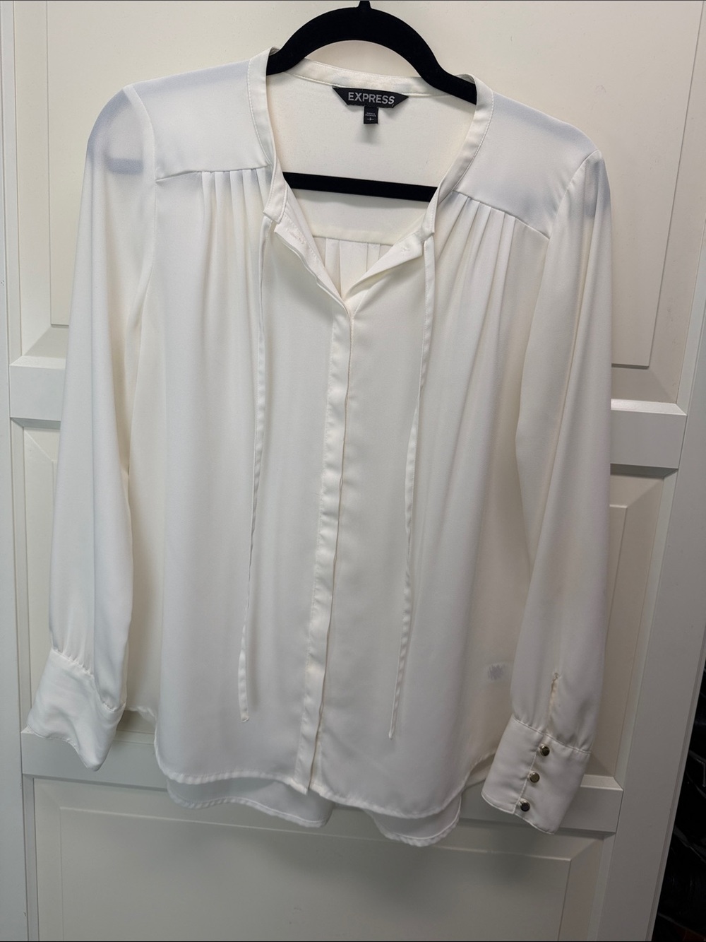 Express White Tie-Neck Long Sleeve Blouse